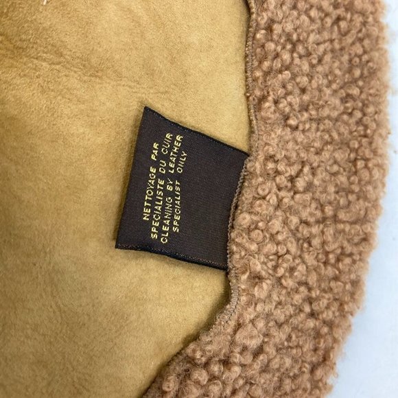 LOUIS VUITTON Fur fluffy hat beret - Picture 8 of 12